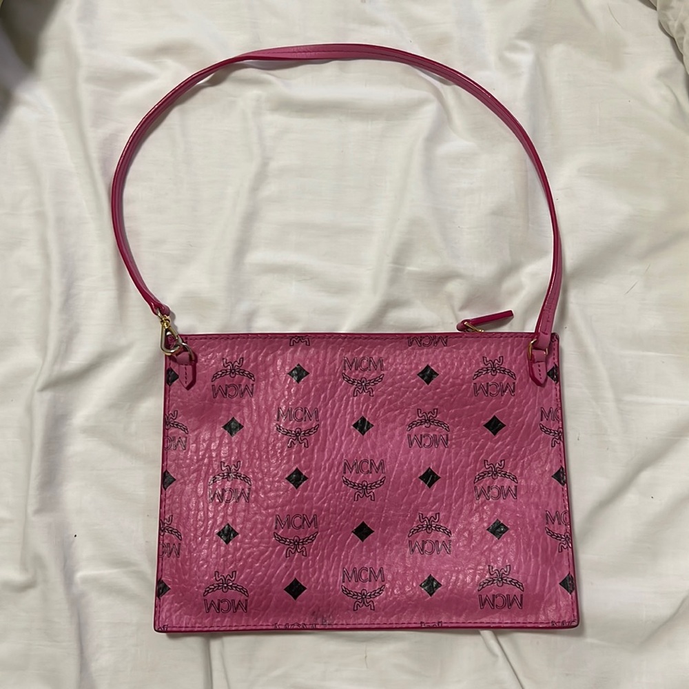 Mcm wallet used authentic